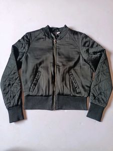 H&amp;M Stylish Black Bomber Jacket Size Small