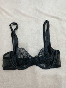 Elegant Black Lace Bra