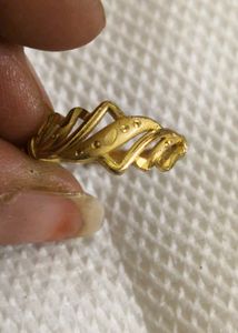 Elegant Gold-Tone Ring
