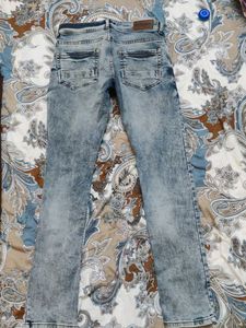 Peter England Jeans