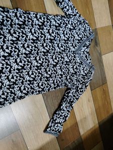 Elegant Floral Print Kurta