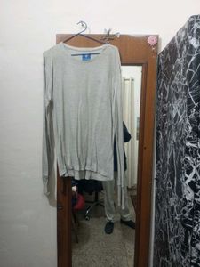 Men's Grey T-Shirt