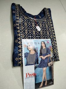 *Brand New Trendy Frock Kurti