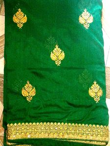 Elegant Green Saree with Gold Embroidery