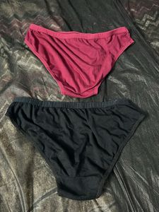 2 Pairs of Women's Briefs