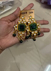 Unused Elegant Emerald &amp; Pearl Dangler Earrings