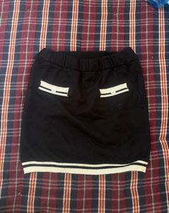 mini skirt