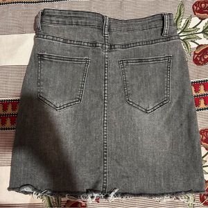 women fitted denim skirt