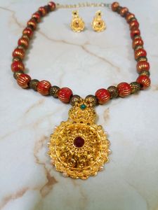 Beautiful Big Pearl Pendant Set