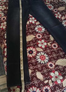 Stylish Dark Wash Slim Fit Jeans