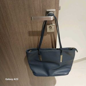 Stylish Blue Textured Handbag