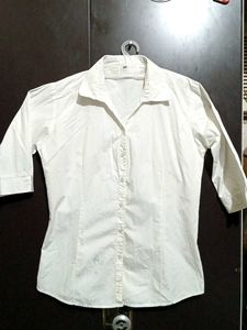 White 3/4 Sleeve Button-Down