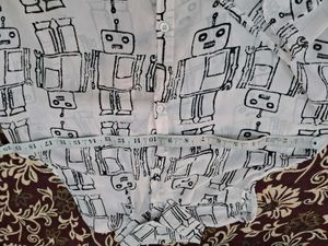 Sleeveless Robot Print Shirt