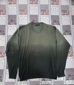 Peter England Men's V-Neck Ombre Knit Sweater