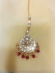 Elegant Maangtika