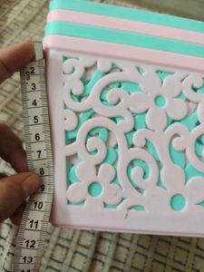 Set of 3 Photo Frames &amp; small baskets