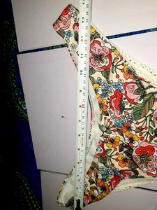 Floral Lace Trim Thong 40-42 size