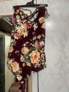 Floral Print Criss-Cross Back Top