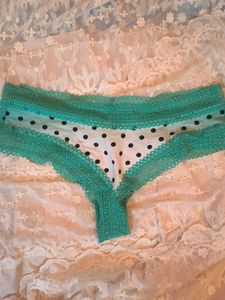 Cute Polka Dot Lace Trim Briefs