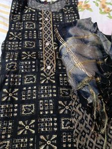 Black & Gold Print Kurti Set
