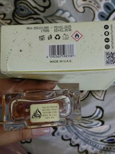Lattafa Angham- 5ml | Burberry Goddess clone.