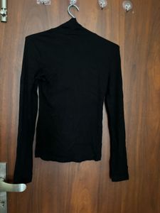 H&amp;M Classic Black Mock Neck Long Sleeve Top