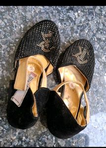 Sparkly Black &amp; Gold Ballerinas