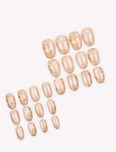 Elegant Gold Leaf Nail Art