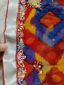 Vibrant Geometrical multi colour dupatta with 2.5