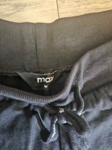 Black Jogger Capri Pants