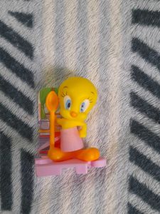 Cute Tweety Bird Figurines Set