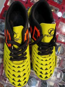 Fero Yellow Football Cleats