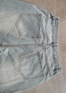 Distressed Light Wash Wide Leg Jeans