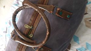 Stylish Vintage Canvas Duffle Bag