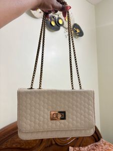 Quilted Chain Shoulder Bag