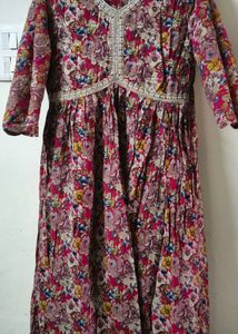 Embroidered Floral Kurta