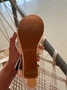 CRAFT Women's &amp; Girls' Fashion Sandal