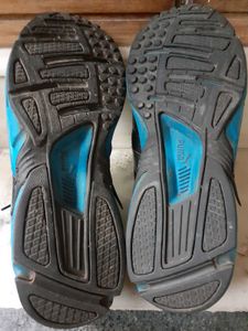 Puma Men's UK9 shoes