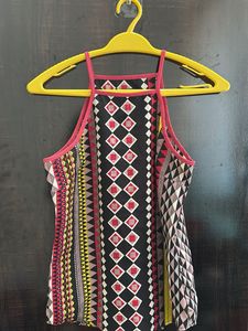 Patterned Sleeveless Tank Top