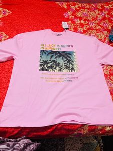 oversized tshirt with tag