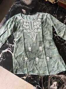 Embroidered Green Kurta
