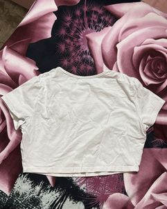 Butterfly Graphic Baby-Tee