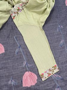 Embroidered  Suit Set