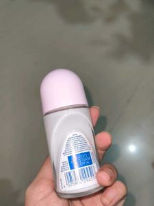 NIVEA Pearl &amp; Beauty Deodorant , Rice facewash