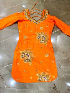 Orange punjabi/patiala suit with salwar