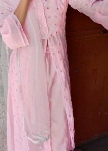 Elegant Pink Kurta Set with Sequins