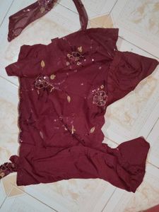 Sequin Embellished Burgundy Hooded Top