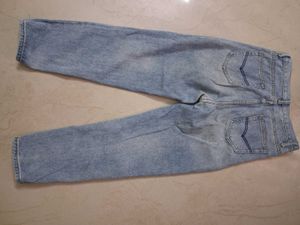 Mom Jeans