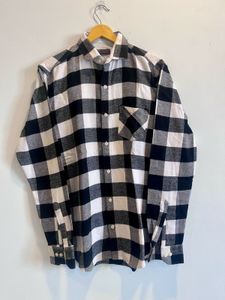 Tommy Hilfiger-Plaid Flannel Shirt (M)