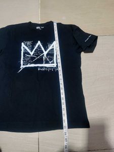 Uniqlo x Jean Michel Basquiat T-Shirt M Black